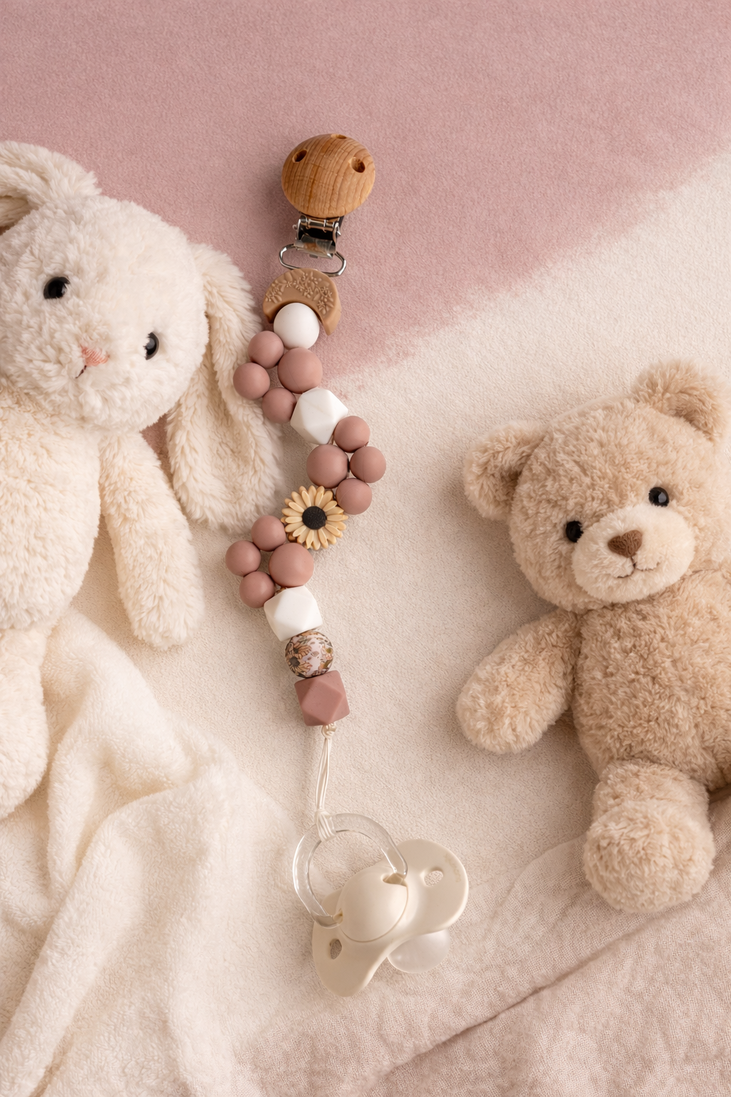 Attache tétine FLEUR DE SABLE